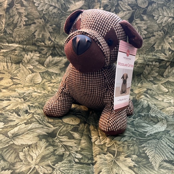 1896-CTT Huntington Home “Brown Checked Dog”Woodland Critter - Picture 1 of 8